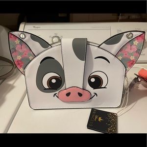 Pua crossbody Loungefly